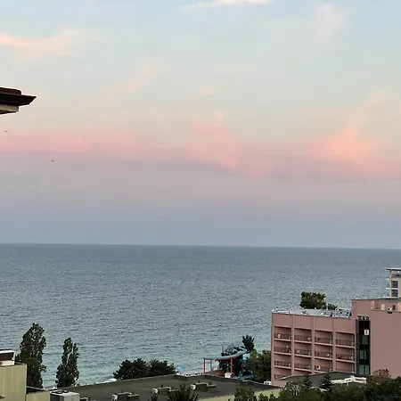 Spacious Seaview Apartments, 100m To The Lägenhet *