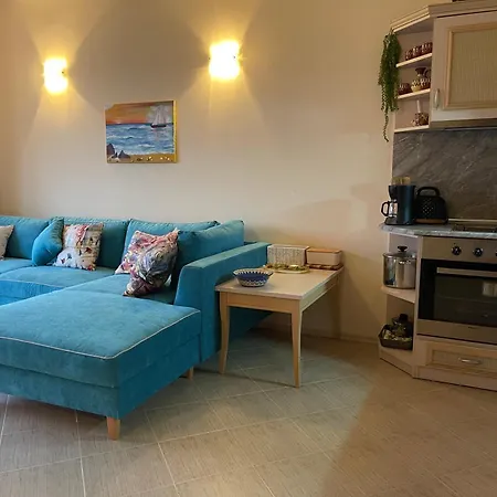 Spacious Seaview Apartments, 100m To The * Golden Sands