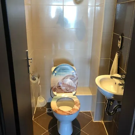 Spacious Seaview Apartments, 100m To The Apartman *